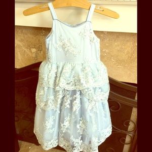 Cinderella Tiered Dress Girls size 5 light blue